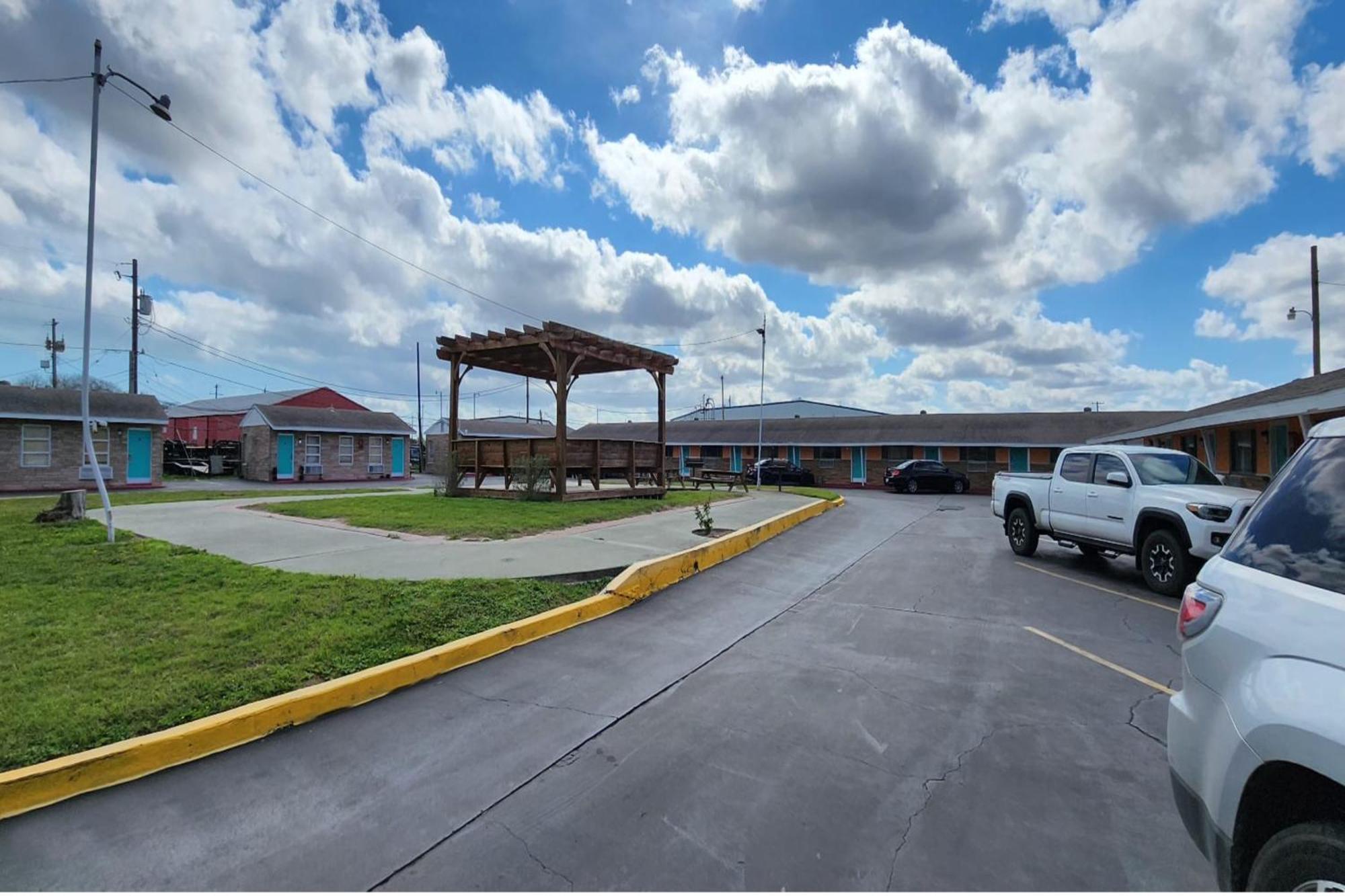 Gulfway Motel By Oyo Near Airport I 37 Corpus Christi Exterior foto